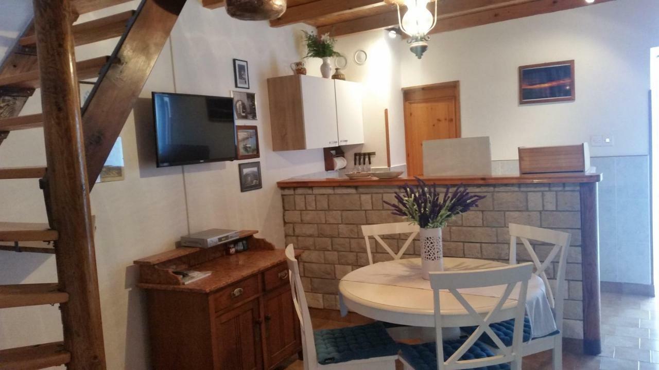 Cesaric Apartment ツレス エクステリア 写真