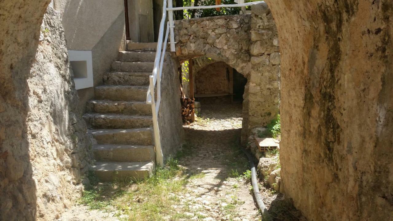 Cesaric Apartment ツレス エクステリア 写真